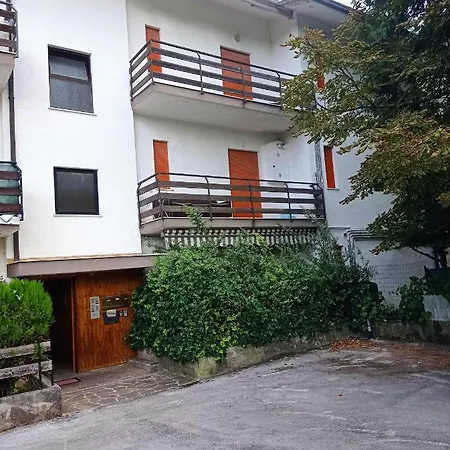 Casa Massi Apartment *